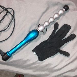 Bed Head curling wand. Swivel cord, never used.